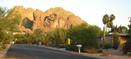 Marion Estates neighborhood by Camelback Mountain designed by Al Beadle, Ralph Haver, and Blaine Drake