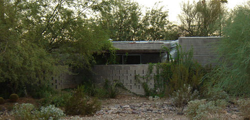 Marion Estates neighborhood by Camelback Mountain designed by Al Beadle, Ralph Haver, and Blaine Drake