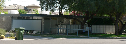 Tierra del Sol neighborhood in Phoenix designed by Edward Killingsworth, Al Beadle, Don Woldridge, Beadle's engineer