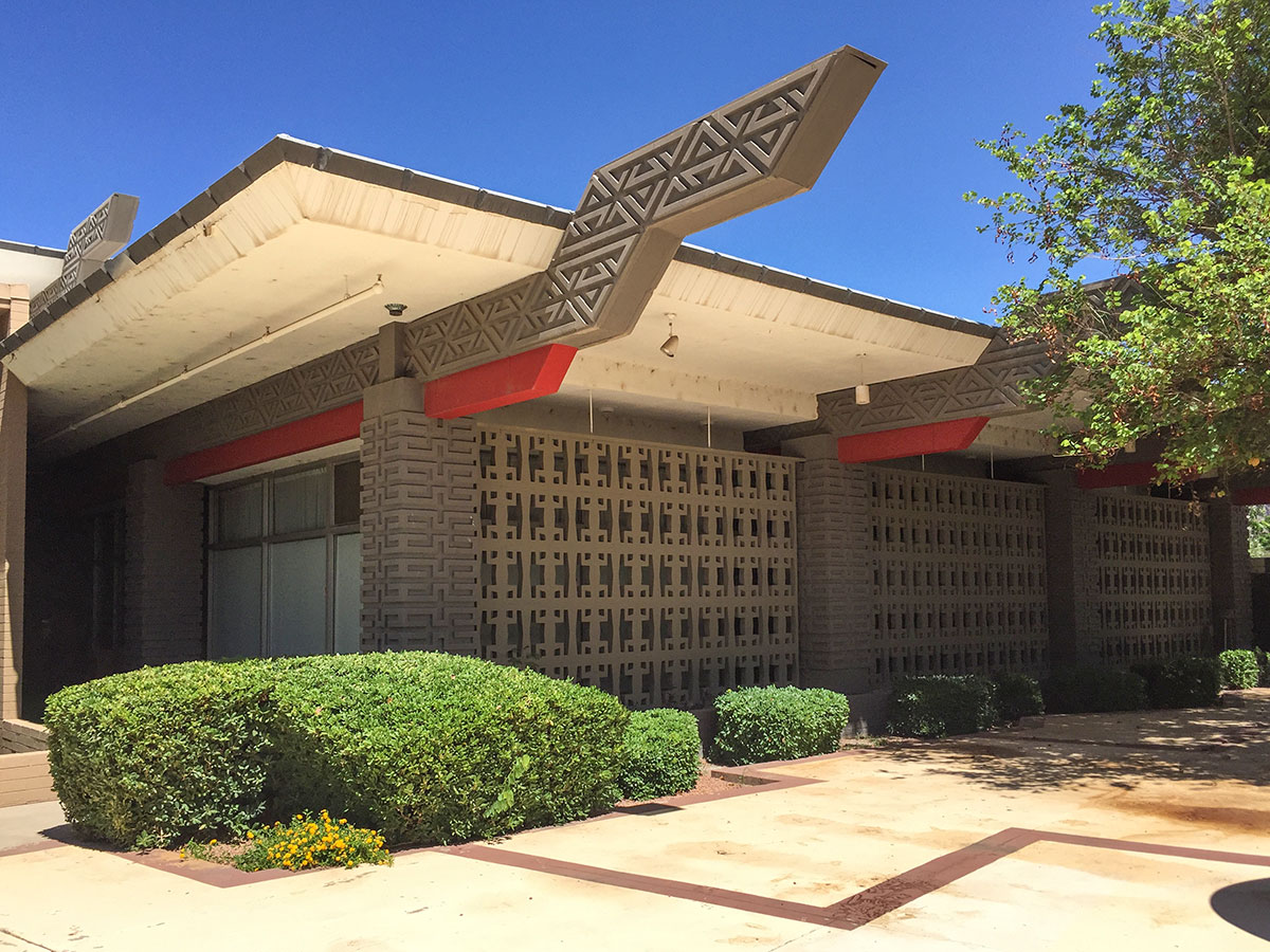 Brownmoor Estates by Charles Polacek on the Docomomo US Tour by Postwar Architecture Task Force of Greater Phoenix