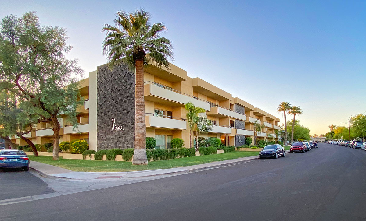 Pierre Apartments by Charles Polacek AIA in Midtown Phoenix, Arizona