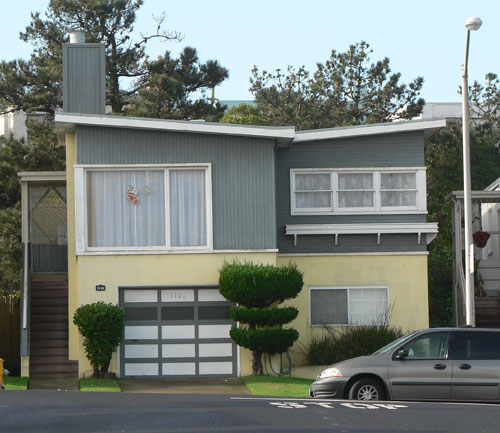 Modern Westlake suburb in San Francisco